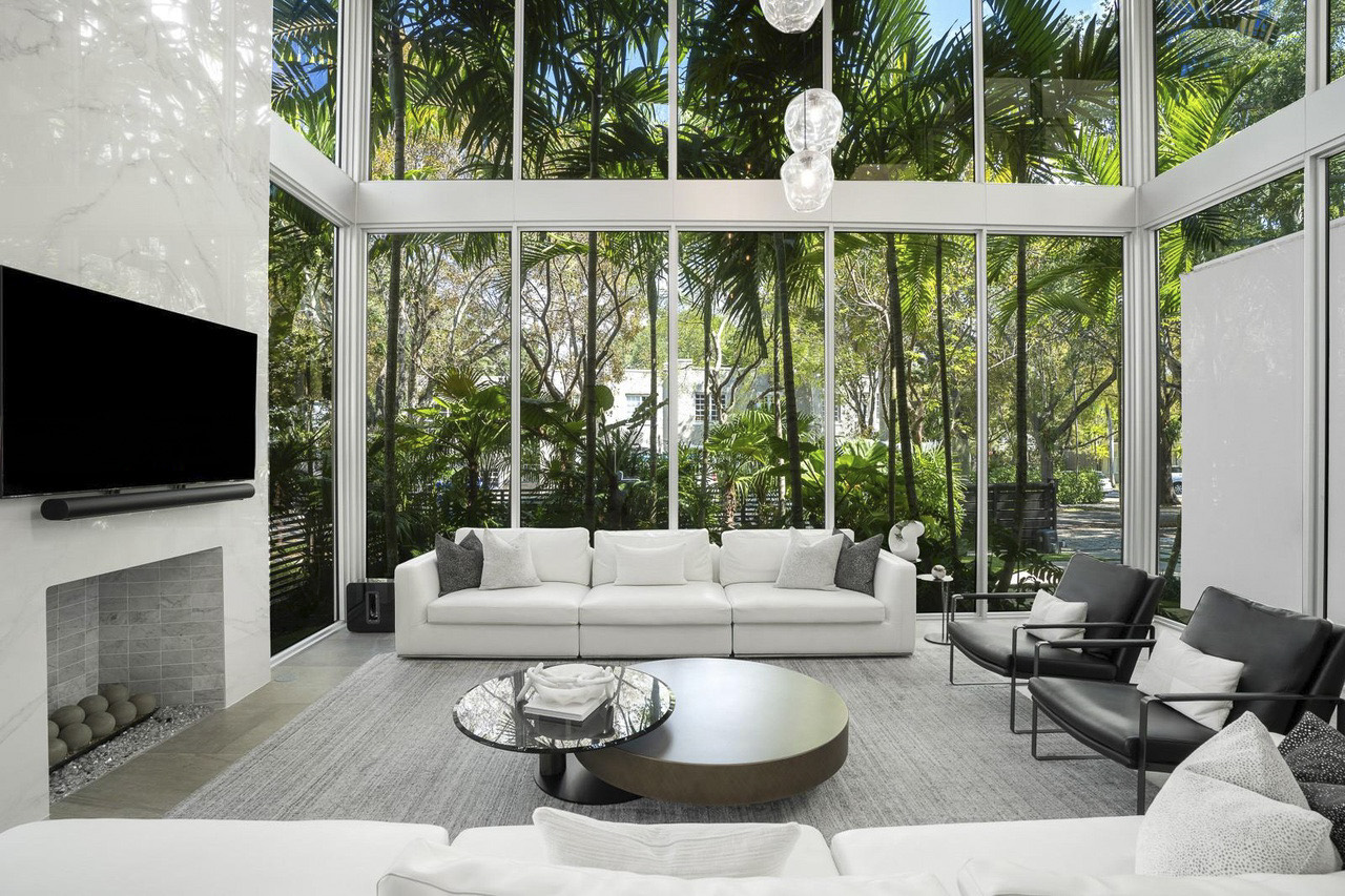 Coconut Grove Residence &mdash; 3